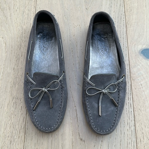 Tod’s Loafers - Picture 1 of 6